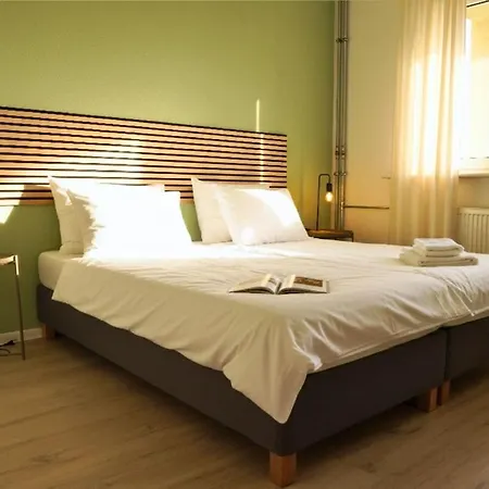 Gemuetliches 3-raum Mit Boxspringbetten, Vollausgestattet Kueche, Balkon, Wlan, 40 Zoll Hd-tv